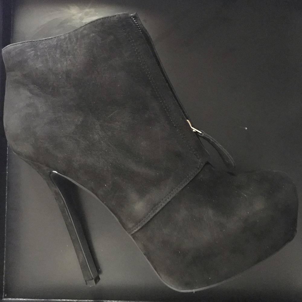 Shoemint suede ankle boot